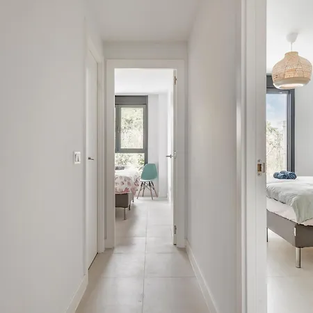 Mesas Southbay Apartment