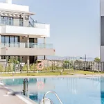 Mesas Southbay * 埃斯特波纳